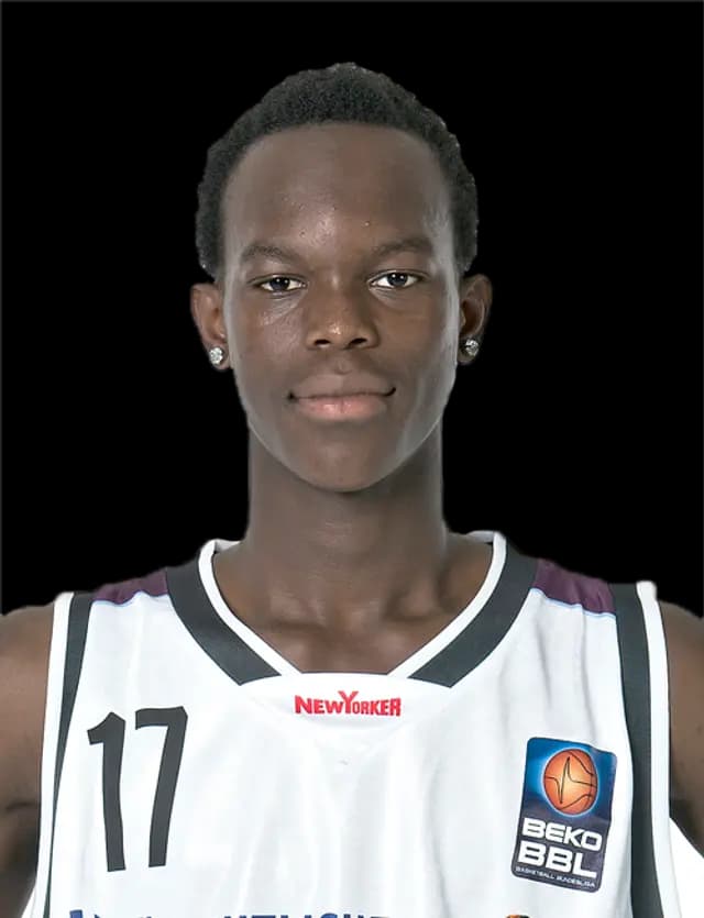 Dennis Schröder